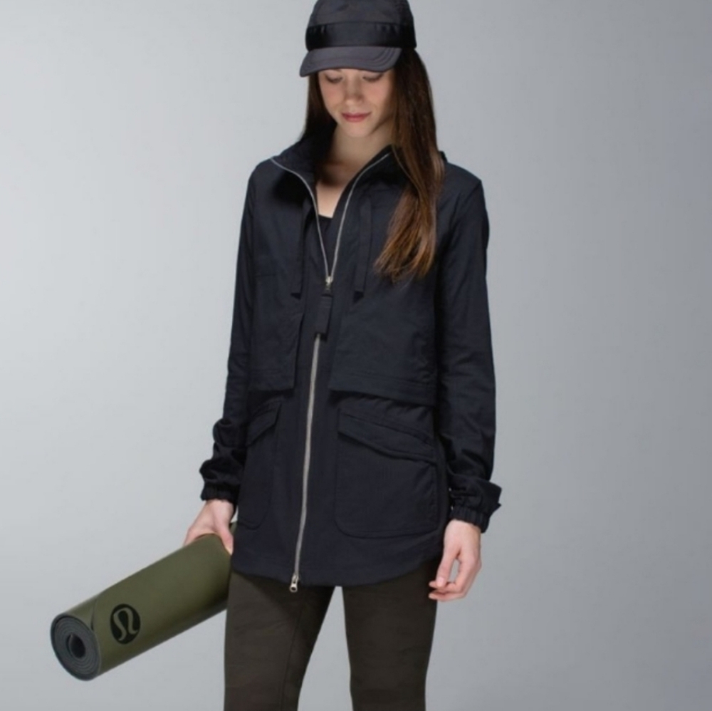 Lululemon Anorak jacket